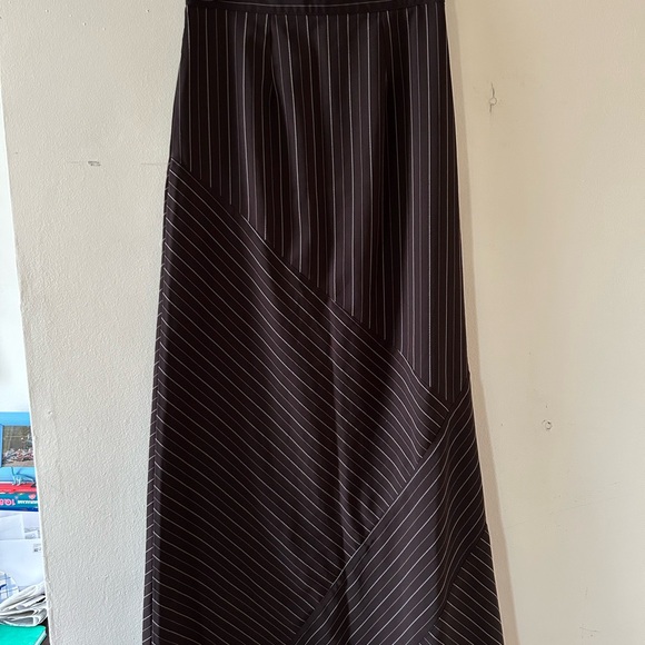 Maxi stripped skirt - Picture 2 of 2